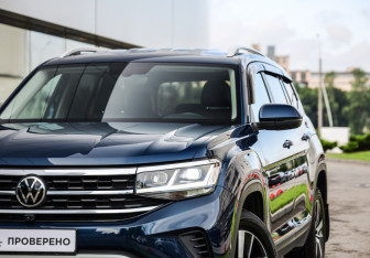 Подержанный автомобиль Volkswagen Teramont 2021 года (2 фото)