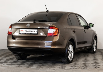 Подержанный автомобиль Skoda Rapid Liftback 2019 года (5 фото)