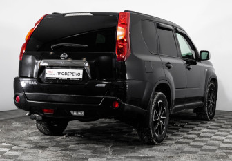 Подержанный автомобиль Nissan X-Trail 2010 года (5 фото)