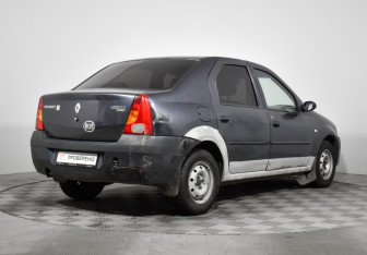 Подержанный автомобиль Renault Logan Sedan 2007 года (5 фото)
