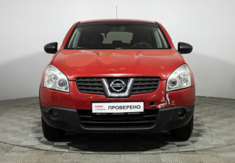 Подержанный автомобиль Nissan Qashqai 2007 года (2 фото)