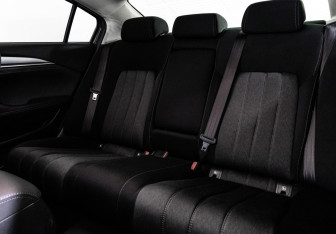 Подержанный автомобиль Mazda 6 Sedan 2019 года (30 фото)