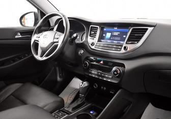 Подержанный автомобиль Hyundai Tucson 2016 года (3 фото)