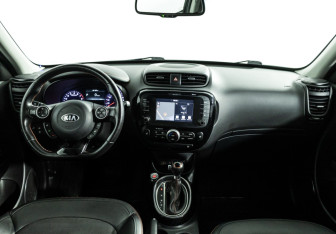 Подержанный автомобиль Kia Soul 2017 года (13 фото)