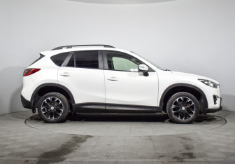 Подержанный автомобиль Mazda CX-5 2016 года (4 фото)