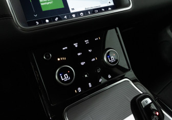 Подержанный автомобиль Land Rover Range Rover Evoque 2020 года (21 фото)