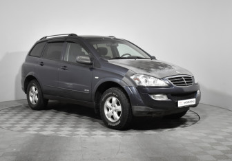 Подержанный автомобиль SsangYong Kyron 2014 года (3 фото)