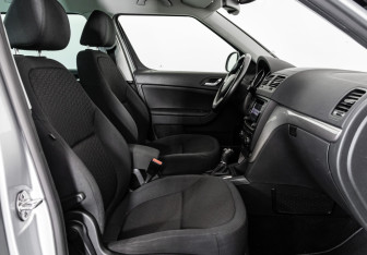 Подержанный автомобиль Skoda Yeti 2015 года (18 фото)