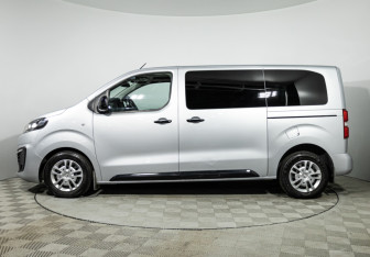 Подержанный автомобиль Citroen SpaceTourer 2021 года (8 фото)