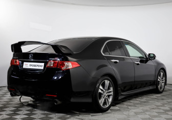 Подержанный автомобиль Honda Accord Sedan 2011 года (5 фото)