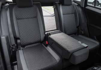 Подержанный автомобиль Volkswagen Tiguan 2018 года (24 фото)