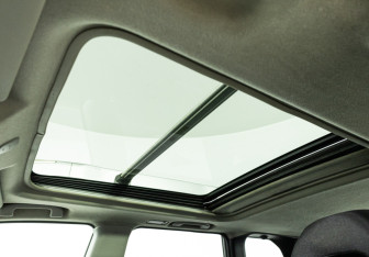 Подержанный автомобиль Nissan X-Trail 2008 года (15 фото)