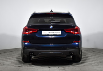 Подержанный автомобиль BMW X3 2019 года (6 фото)