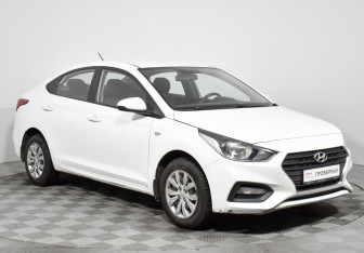 Подержанный автомобиль Hyundai Solaris Sedan 2018 года (3 фото)