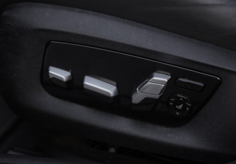 Подержанный автомобиль BMW M5 Sedan 2021 года (31 фото)