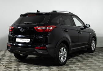 Подержанный автомобиль Hyundai Creta 2017 года (5 фото)