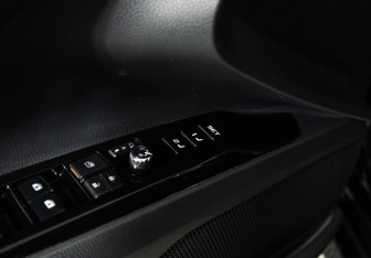 Подержанный автомобиль Toyota Camry Sedan 2018 года (22 фото)