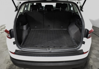 Подержанный автомобиль Skoda Kodiaq 2020 года (18 фото)