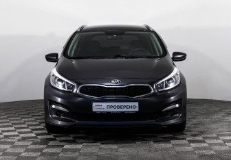 Подержанный автомобиль Kia Ceed Wagon 2018 года (2 фото)