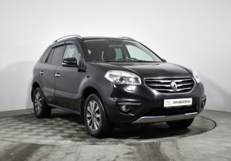 Подержанный автомобиль Renault Koleos 2013 года (3 фото)