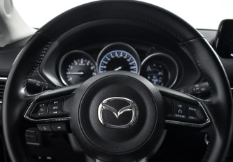 Подержанный автомобиль Mazda CX-5 2019 года (17 фото)