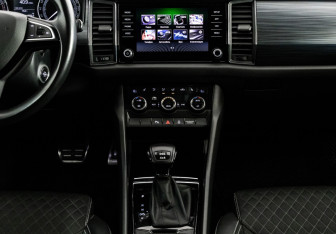 Подержанный автомобиль Skoda Kodiaq 2018 года (14 фото)
