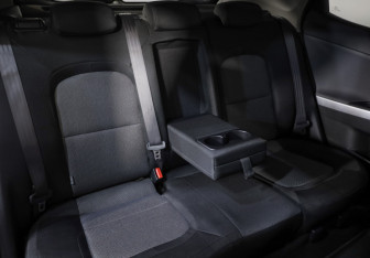 Подержанный автомобиль Kia Ceed Hatchback 2016 года (21 фото)