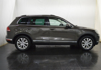Подержанный автомобиль Volkswagen Touareg 2016 года (4 фото)
