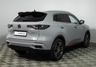 Подержанный автомобиль Changan UNI-S 2024 года (5 фото)