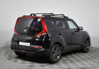 Подержанный автомобиль Kia Soul 2020 года (5 фото)