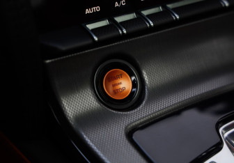 Подержанный автомобиль Jaguar F-Type Coupe 2016 года (27 фото)