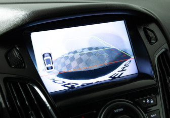 Подержанный автомобиль Ford Focus Sedan 2012 года (15 фото)