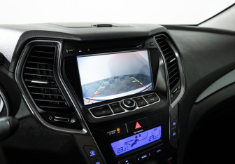 Подержанный автомобиль Hyundai Santa Fe 2015 года (15 фото)