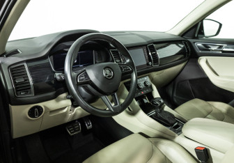 Подержанный автомобиль Skoda Kodiaq 2019 года (11 фото)