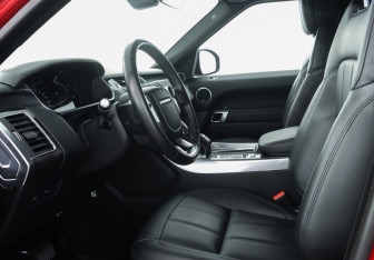 Подержанный автомобиль Land Rover Range Rover Sport 2018 года (13 фото)