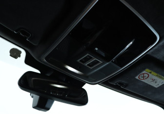 Подержанный автомобиль Land Rover Range Rover 2013 года (21 фото)