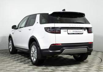 Подержанный автомобиль Land Rover Discovery Sport 2019 года (7 фото)