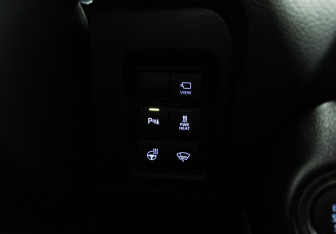 Подержанный автомобиль Toyota Land Cruiser Prado 2017 года (21 фото)