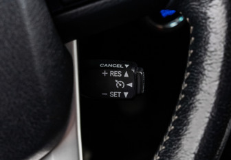 Подержанный автомобиль Toyota Fortuner 2017 года (19 фото)