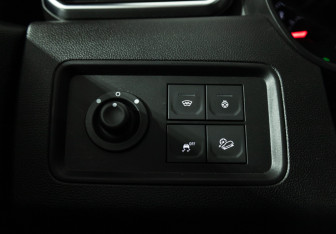 Подержанный автомобиль Renault Duster 2021 года (17 фото)