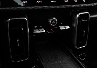 Подержанный автомобиль Haval Dargo 2023 года (18 фото)