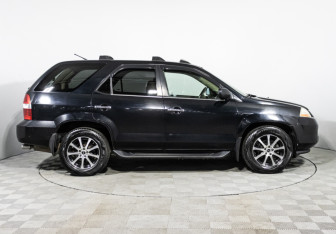 Подержанный автомобиль Acura MDX 2001 года (4 фото)