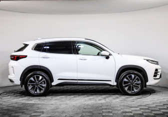 Подержанный автомобиль Exeed LX 2023 года (4 фото)