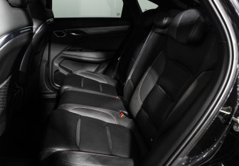 Подержанный автомобиль Geely Tugella 2022 года (10 фото)