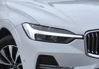 Подержанный автомобиль Volvo XC60 2024 года (7 фото)