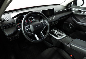 Подержанный автомобиль Haval Jolion 2024 года (11 фото)