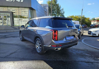 Подержанный автомобиль GAC GS8 2024 года (6 фото)