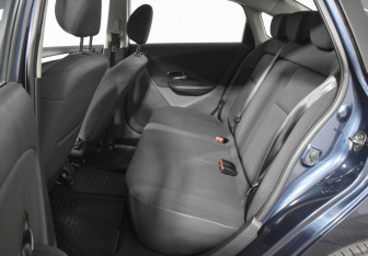 Подержанный автомобиль Nissan Almera Sedan 2014 года (11 фото)