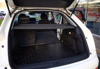 Подержанный автомобиль Audi Q3 2014 года (22 фото)