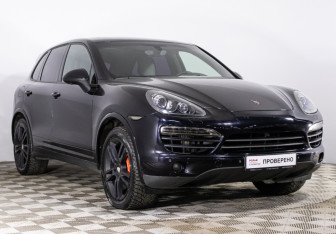 Подержанный автомобиль Porsche Cayenne 2013 года (3 фото)